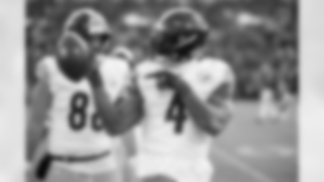 Pittsburgh Steelers wide receiver DK Metcalf (4) during a regular season game between the Pittsburgh Steelers and the Baltimore Ravens, Sunday, Dec. 7, 2025 in Baltimore, MD. The Steelers defeated the Ravens 27-22. (Karl Roser / Pittsburgh Steelers)