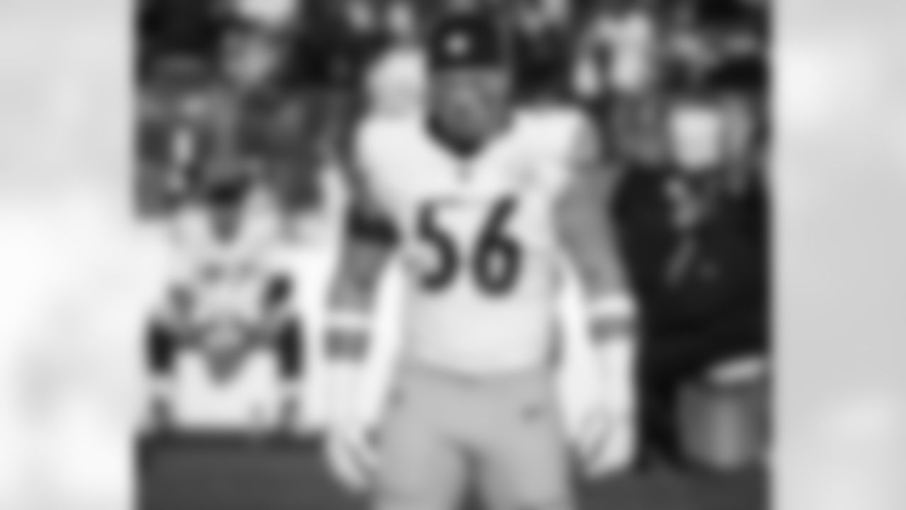 Pittsburgh Steelers linebacker Alex Highsmith (56) prior to a regular season game between the Pittsburgh Steelers and the Baltimore Ravens, Sunday, Dec. 7, 2025 in Baltimore, MD. The Steelers defeated the Ravens 27-22. (Karl Roser / Pittsburgh Steelers)