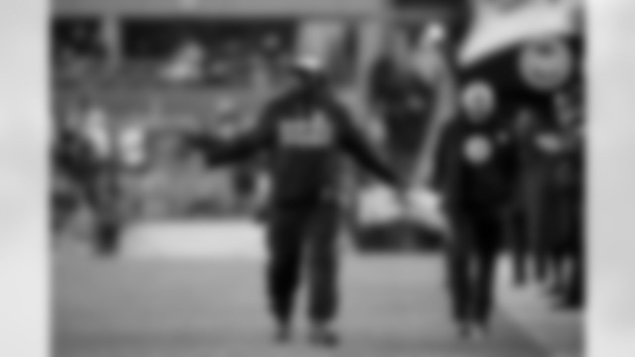 Pittsburgh Steelers head coach Mike Tomlin during a regular season game between the Pittsburgh Steelers and the Miami Dolphins, Monday, Dec. 15, 2025 in Pittsburgh, PA. The Steelers defeated the Dolphins 28-15. (Karl Roser / Pittsburgh Steelers)