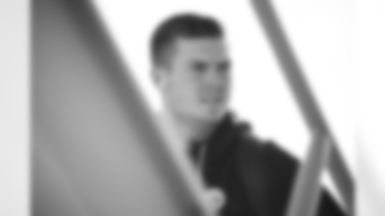 Pittsburgh Steelers quarterback Will Howard (18) travels to Chicago on Saturday, Nov. 22, 2025 for the Week 12 regular season matchup against the Chicago Bears. (Karl Roser / Pittsburgh Steelers)