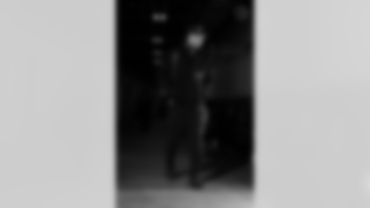 Pittsburgh Steelers defensive back Sebastian Castro (49) during a regular season game between the Pittsburgh Steelers and the Miami Dolphins, Monday, Dec. 15, 2025 in Pittsburgh, PA. (Alysa Rubin / Pittsburgh Steelers)