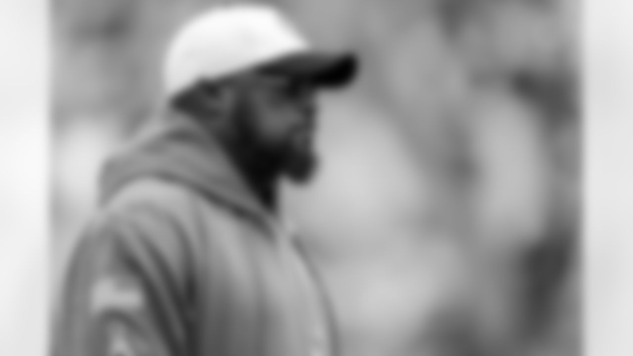 Pittsburgh Steelers head coach Mike Tomlin during a regular season game between the Pittsburgh Steelers and the Cincinnati Bengals, Sunday, Nov. 16, 2025 in Pittsburgh, PA. (Karl Roser / Pittsburgh Steelers)