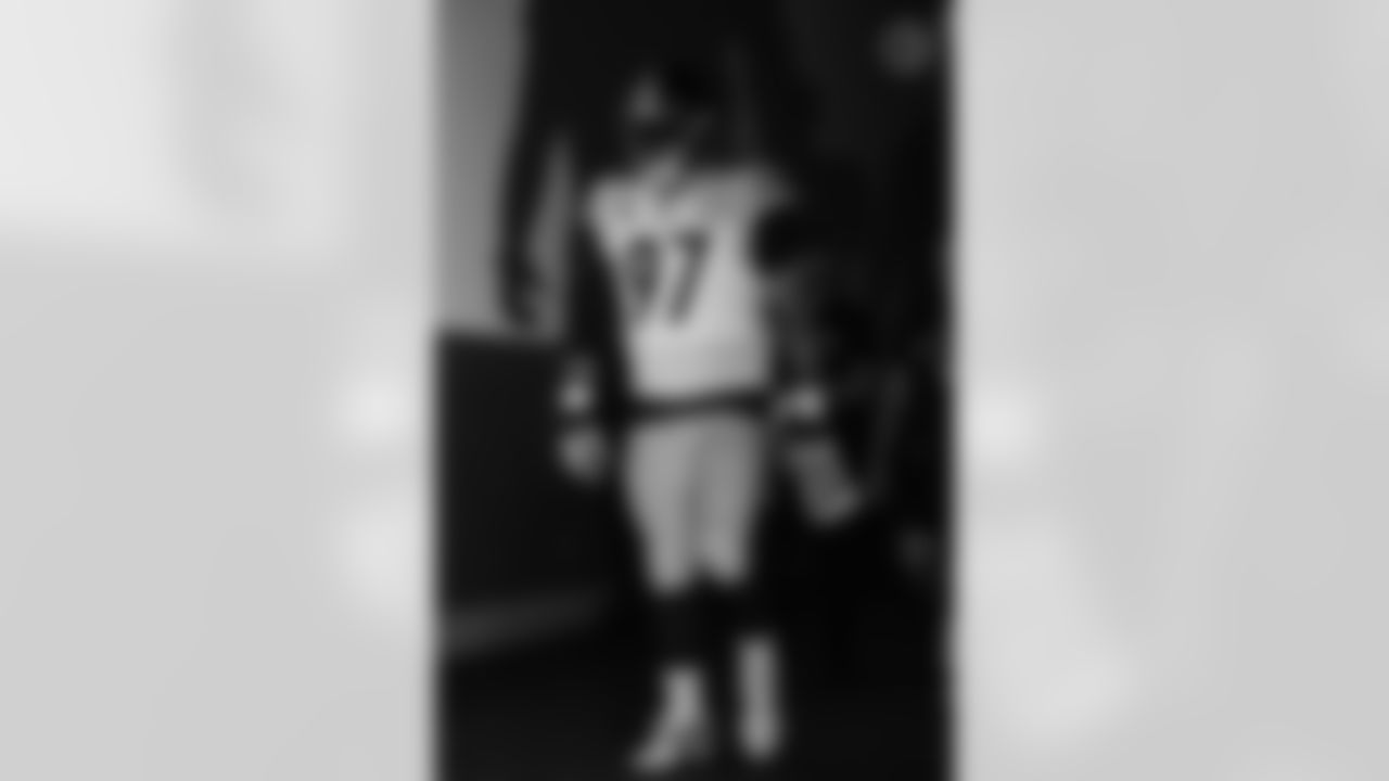 Pittsburgh Steelers defensive tackle Cameron Heyward (97) during a regular season game between the Pittsburgh Steelers and the Los Angeles Chargers, Sunday, Nov. 9, 2025 in Inglewood, CA. (Karl Roser / Pittsburgh Steelers)