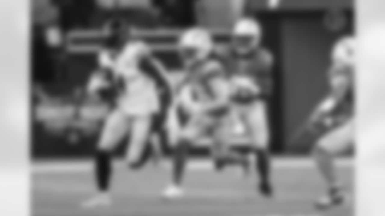 Pittsburgh Steelers wide receiver DK Metcalf (4) during a regular season game between the Pittsburgh Steelers and the Los Angeles Chargers, Sunday, Nov. 9, 2025 in Inglewood, CA. (Nick Smith / Pittsburgh Steelers)