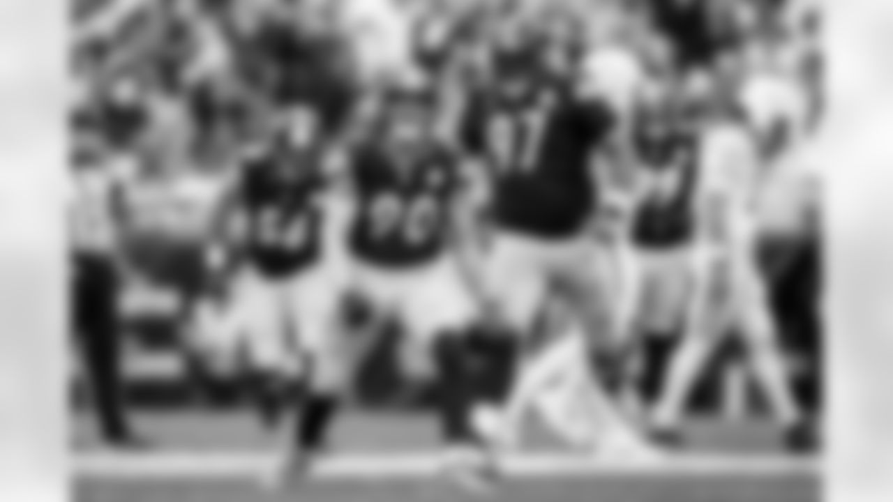 Pittsburgh Steelers linebacker T.J. Watt (90) and Pittsburgh Steelers defensive tackle Cameron Heyward (97) during a regular season game between the Pittsburgh Steelers and the Indianapolis Colts, Sunday, Nov. 2, 2025 in Pittsburgh, PA. The Steelers defeated the Colts 27-20. (Karl Roser / Pittsburgh Steelers)