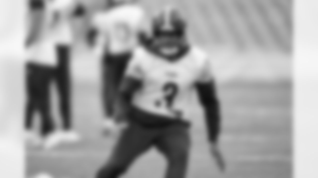 Pittsburgh Steelers punter Corliss Waitman (3) during practice at Acrisure Stadium preparing for a Week 18 matchup against the Baltimore Ravens, Friday, Jan. 2, 2026 in Pittsburgh, PA. (Karl Roser / Pittsburgh Steelers)