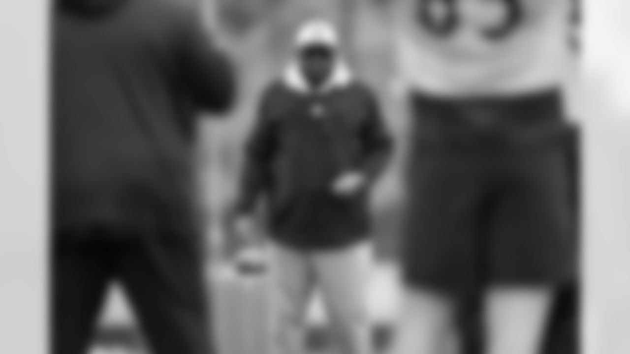 Pittsburgh Steelers head coach Mike Tomlin participates in the Steelers rookie minicamp at the UPMC Rooney Sports Complex, Friday, May 9, 2025 in Pittsburgh, PA. (Alysa Rubin / Pittsburgh Steelers)