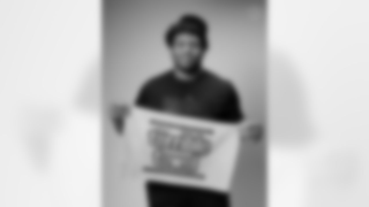 Pittsburgh Steelers first-round pick Derrick Harmon poses for a photo following the 2025 NFL Draft on Tuesday, May 13, 2025 in Pittsburgh, PA. (Karl Roser / Pittsburgh Steelers)