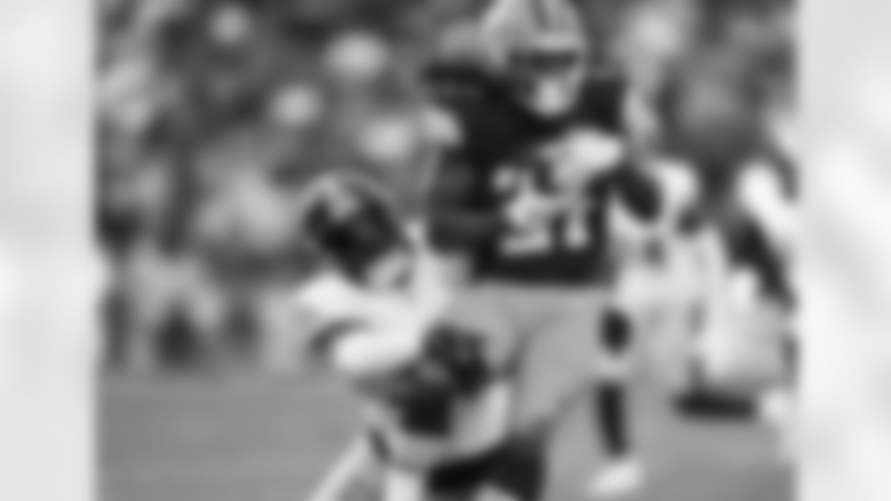 Pittsburgh Steelers linebacker Elandon Roberts (50) during a regular season game between the Pittsburgh Steelers and the Cleveland Browns, Sunday, Nov. 19, 2023 in Cleveland, OH. (Karl Roser / Pittsburgh Steelers)