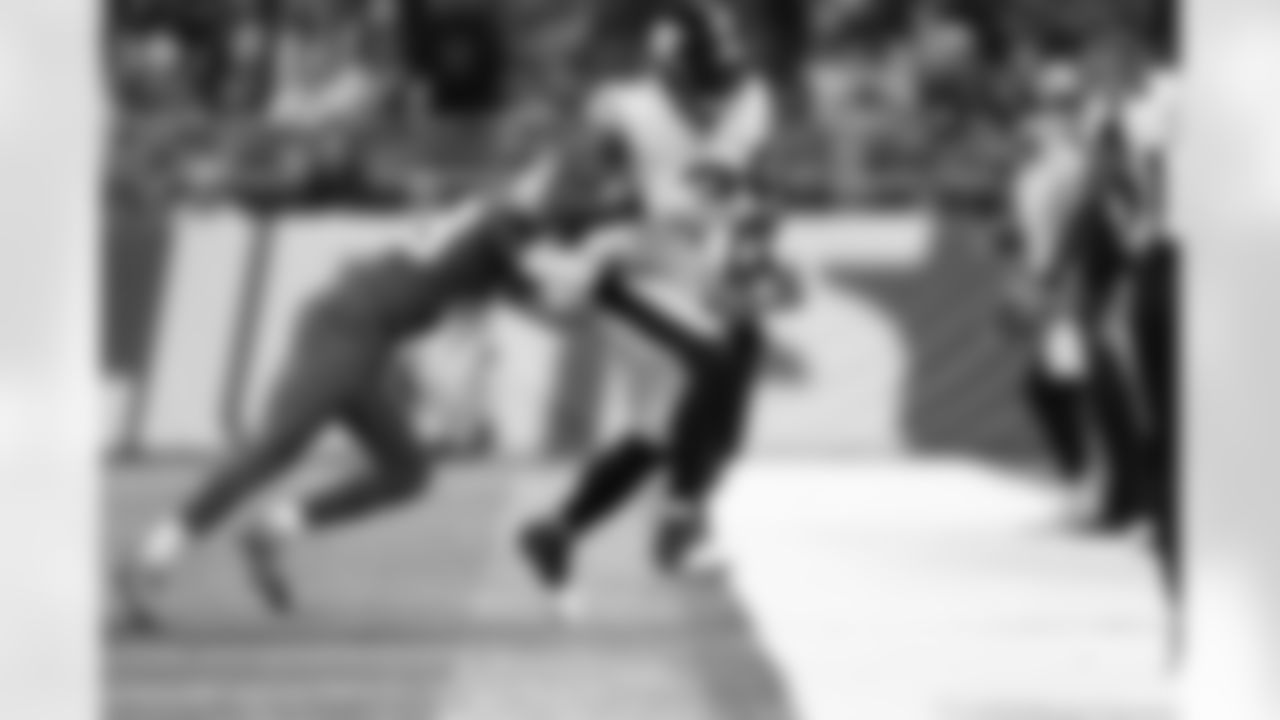 Pittsburgh Steelers wide receiver DK Metcalf (4) during a regular season game between the Pittsburgh Steelers and the Detroit Lions, Sunday, Dec. 21, 2025 in Detroit, MI. (Karl Roser / Pittsburgh Steelers)