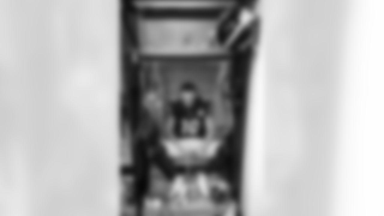 Pittsburgh Steelers wide receiver Roman Wilson (10) prior to a regular season game between the Pittsburgh Steelers and the Cincinnati Bengals, Sunday, Nov. 16, 2025 in Pittsburgh, PA. The Steelers defeated the Bengals 34-12. (Karl Roser / Pittsburgh Steelers)