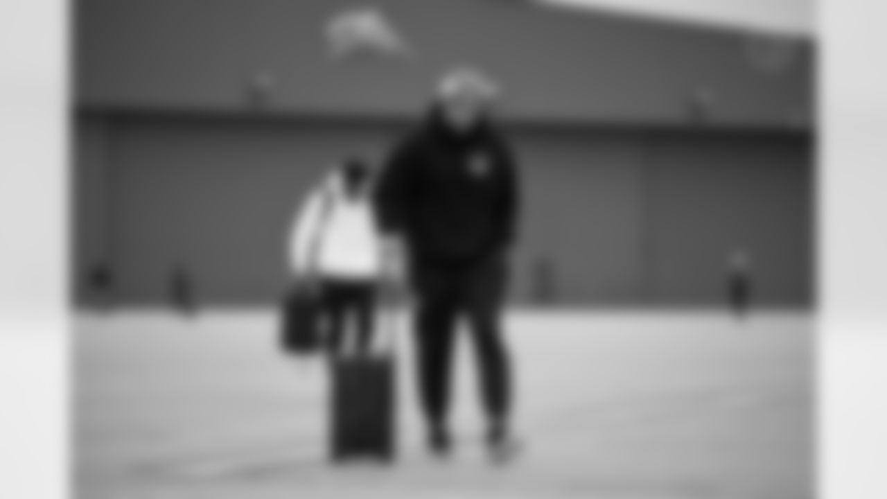 Pittsburgh Steelers linebacker T.J. Watt (90) travels to Baltimore on Saturday, Dec. 6, 2025 for the Week 14 regular season matchup against the Baltimore Ravens. (Alysa Rubin / Pittsburgh Steelers)