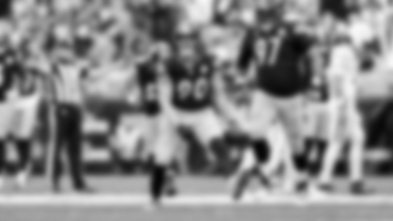 Pittsburgh Steelers linebacker T.J. Watt (90) during a regular season game between the Pittsburgh Steelers and the Indianapolis Colts, Sunday, Nov. 2, 2025 in Pittsburgh, PA. (Karl Roser / Pittsburgh Steelers)