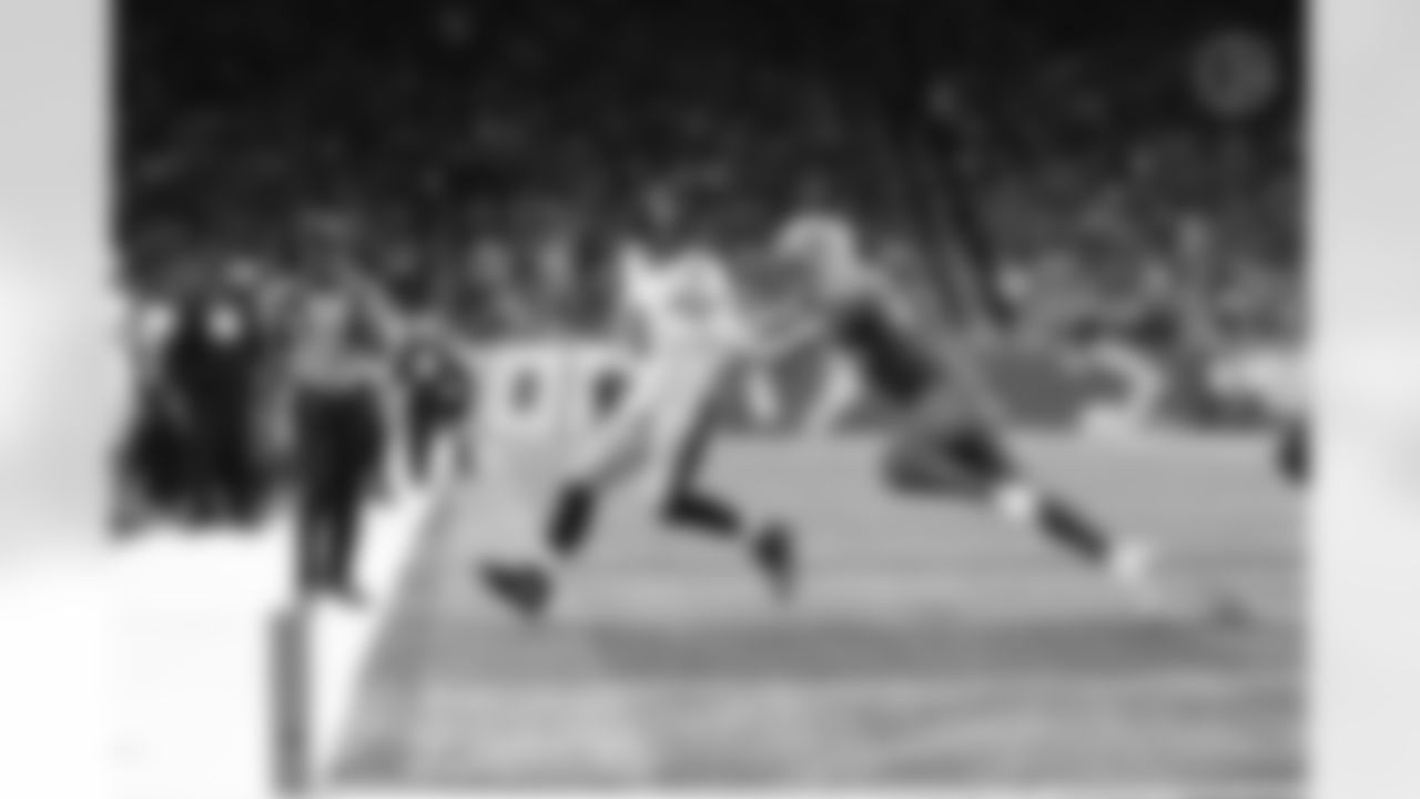 Pittsburgh Steelers quarterback Aaron Rodgers (8) during a regular season game between the Pittsburgh Steelers and the Detroit Lions, Sunday, Dec. 21, 2025 in Detroit, MI. (Karl Roser / Pittsburgh Steelers)