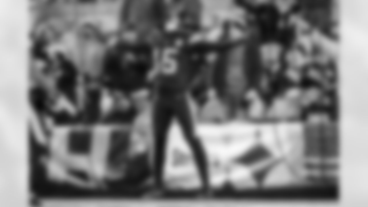 Pittsburgh Steelers wide receiver Ben Skowronek (15) during a regular season game between the Pittsburgh Steelers and the Miami Dolphins, Monday, Dec. 15, 2025 in Pittsburgh, PA. (Karl Roser / Pittsburgh Steelers)