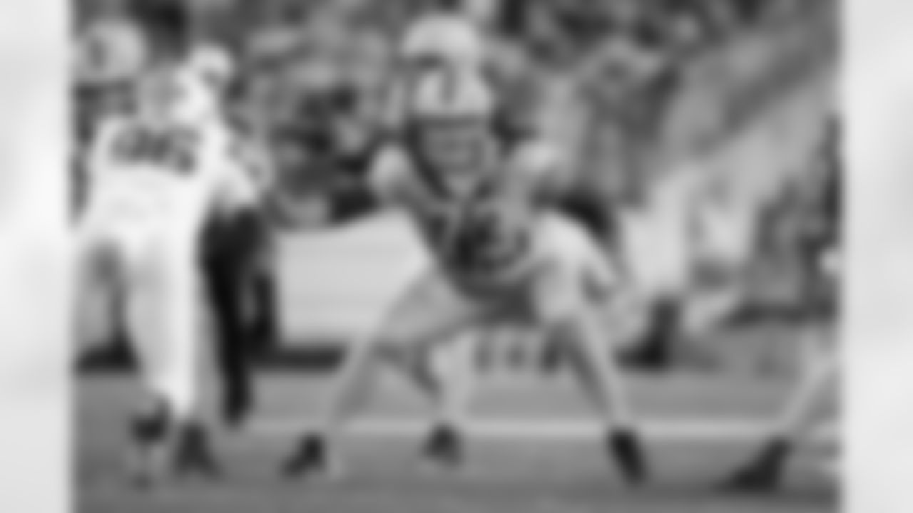 Pittsburgh Steelers offensive lineman Isaac Seumalo (73) looks to make a block during a regular season game between the Pittsburgh Steelers and the Green Bay Packers, Sunday, Oct. 26, 2025 in Pittsburgh, PA. The Packers beat the Steelers 35-25. (Karl Roser / Pittsburgh Steelers)