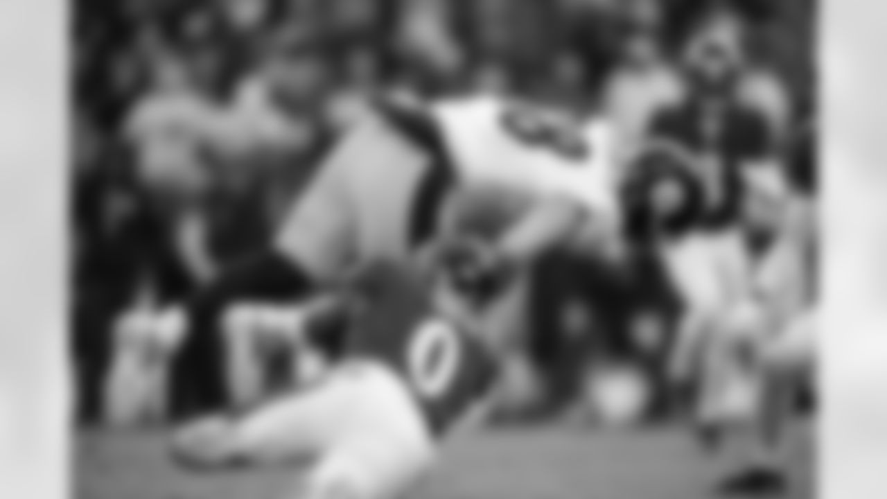 Pittsburgh Steelers tight end Pat Freiermuth (88) during a regular season game between the Pittsburgh Steelers and the Baltimore Ravens, Sunday, Dec. 7, 2025 in Baltimore, MD. The Steelers defeated the Ravens 27-22. (Karl Roser / Pittsburgh Steelers)