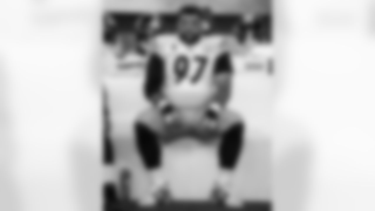 Pittsburgh Steelers defensive tackle Cameron Heyward (97) prior to a regular season game against the Los Angeles Chargers, Sunday, Nov. 9, 2025 in Inglewood, CA. The Chargers beat the Steelers 25-10. (Alysa Rubin / Pittsburgh Steelers)