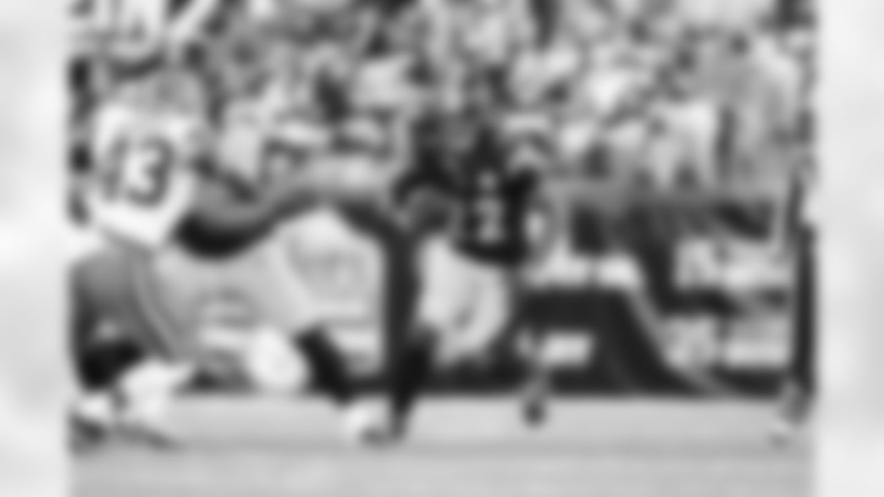 Pittsburgh Steelers running back Najee Harris (22) during a regular season game between the Pittsburgh Steelers and the Cleveland Browns, Sunday, Dec. 8, 2024 in Pittsburgh, PA. (Karl Roser / Pittsburgh Steelers)
