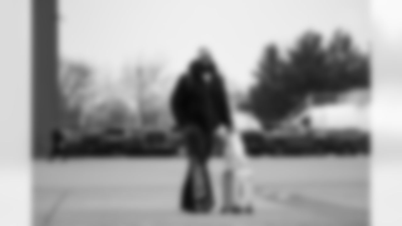 Pittsburgh Steelers defensive tackle Esezi Otomewo (93) travels to Baltimore on Saturday, Dec. 6, 2025 for the Week 14 regular season matchup against the Baltimore Ravens. (Alysa Rubin / Pittsburgh Steelers)