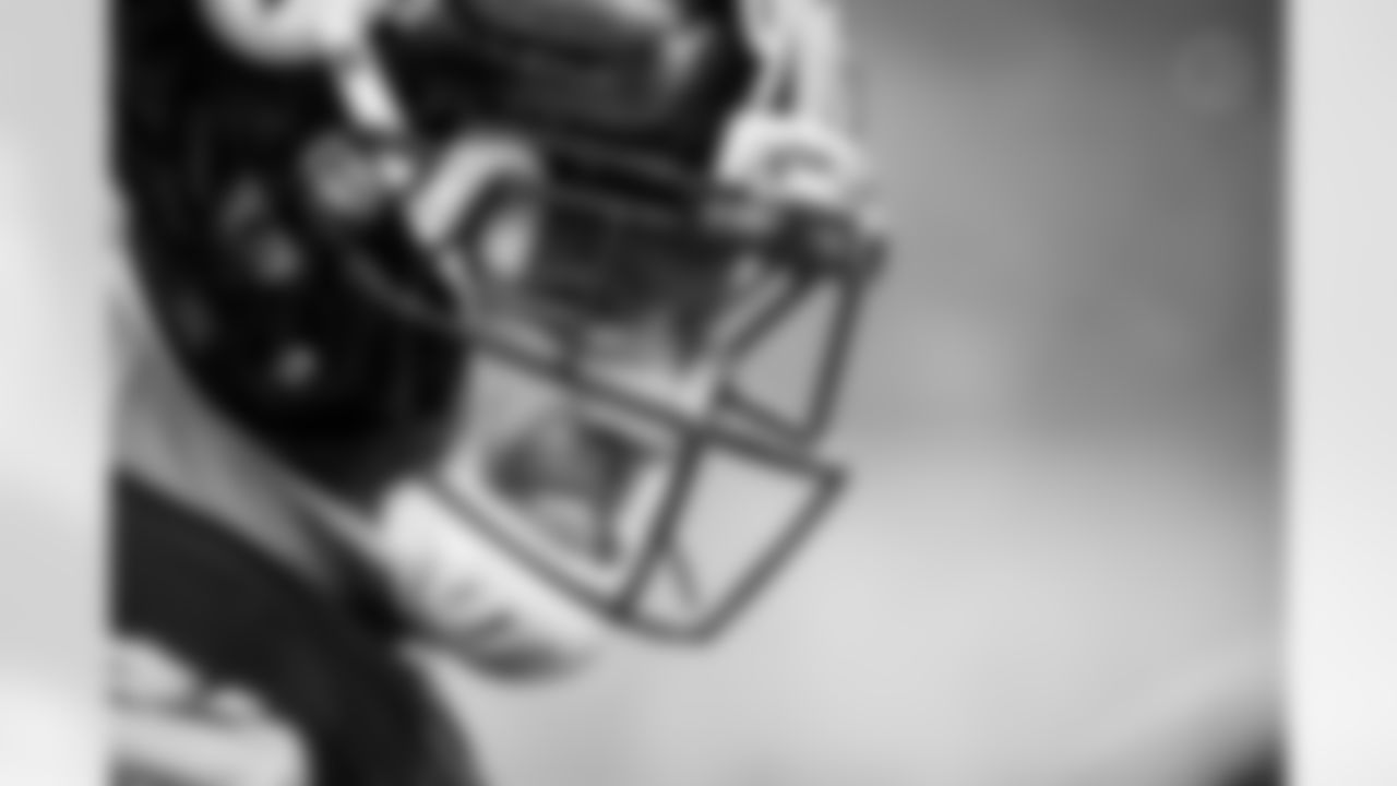 Pittsburgh Steelers linebacker T.J. Watt (90) during a regular season game between the Pittsburgh Steelers and the Cincinnati Bengals, Thursday, Oct. 16, 2025 in Cincinnati, OH. The Bengals beat the Steelers 33-31. (Karl Roser / Pittsburgh Steelers)