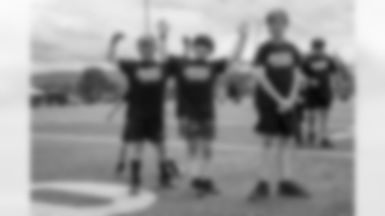 The Steelers host a 2025 Youth Football Camp at St. Vincent College on Thursday, June 19, 2025 in Latrobe, PA. (#1\ / Pittsburgh Steelers)