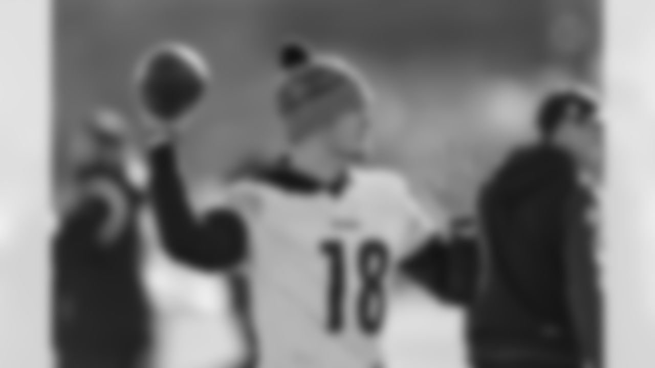 Pittsburgh Steelers quarterback Will Howard (18) during practice at the UPMC Rooney Sports Complex preparing for a Week 16 matchup against the Detroit Lions, Wednesday, Dec. 17, 2025 in Pittsburgh, PA. (Karl Roser / Pittsburgh Steelers)