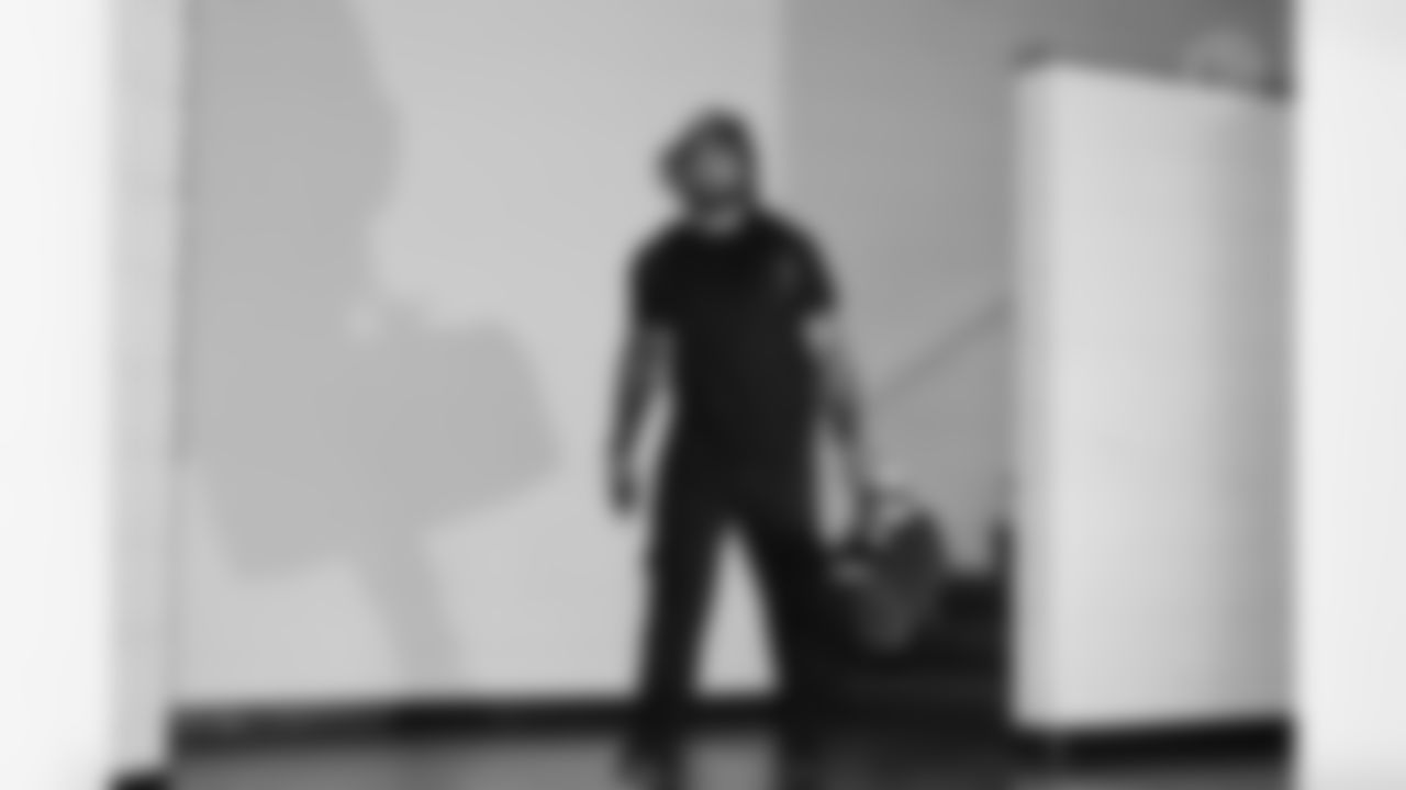 Pittsburgh Steelers running back Jaylen Warren (30) during a regular season game between the Pittsburgh Steelers and the Detroit Lions, Sunday, Dec. 21, 2025 in Detroit, MI. (Alysa Rubin / Pittsburgh Steelers)