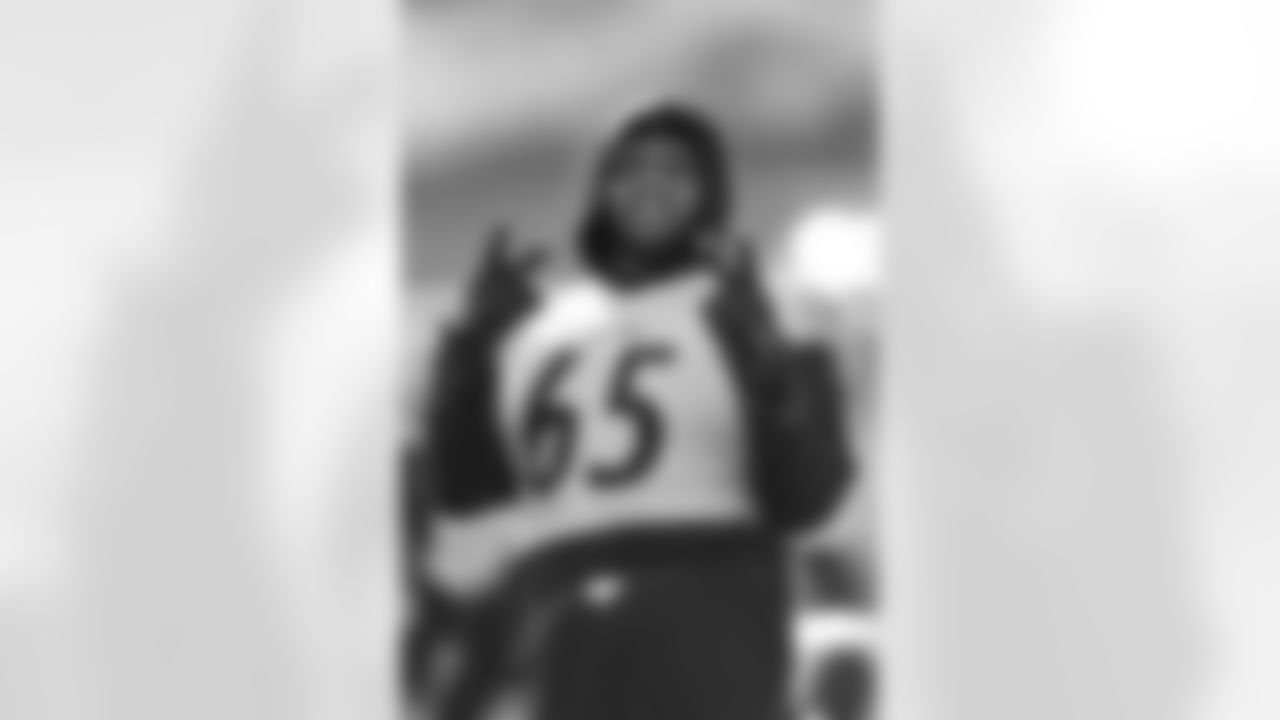 Pittsburgh Steelers offensive tackle Dan Moore Jr. (65) during practice at the UPMC Rooney Sports Complex preparing for a Week 10 matchup against the Washington Commanders, Friday, Nov. 8, 2024 in Pittsburgh, PA. (Alysa Rubin / Pittsburgh Steelers)