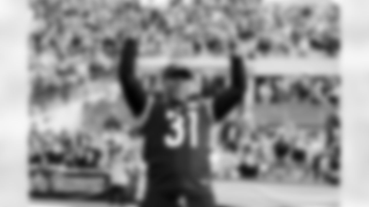 The Pittsburgh Steelers celebrated the 20th anniversary of Super Bowl XL during halftime of a regular season game between the Pittsburgh Steelers and the Indianapolis Colts, Sunday, Nov. 2, 2025 in Pittsburgh, PA. (Karl Roser / Pittsburgh Steelers)