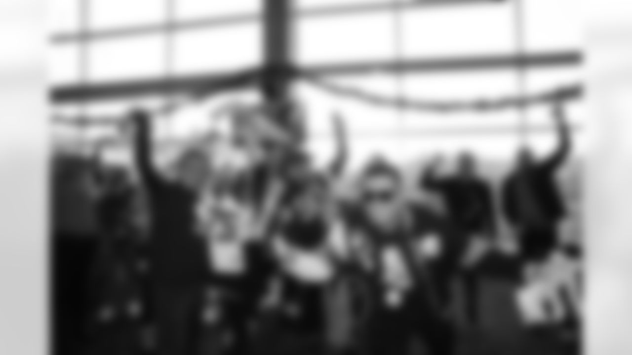 The Steelers welcomed fans from Mexico and Spain for an appreciation party prior to Monday night's game on Sunday, Dec. 14, 2025 in Pittsburgh, PA. (Emilee Fails / Pittsburgh Steelers)