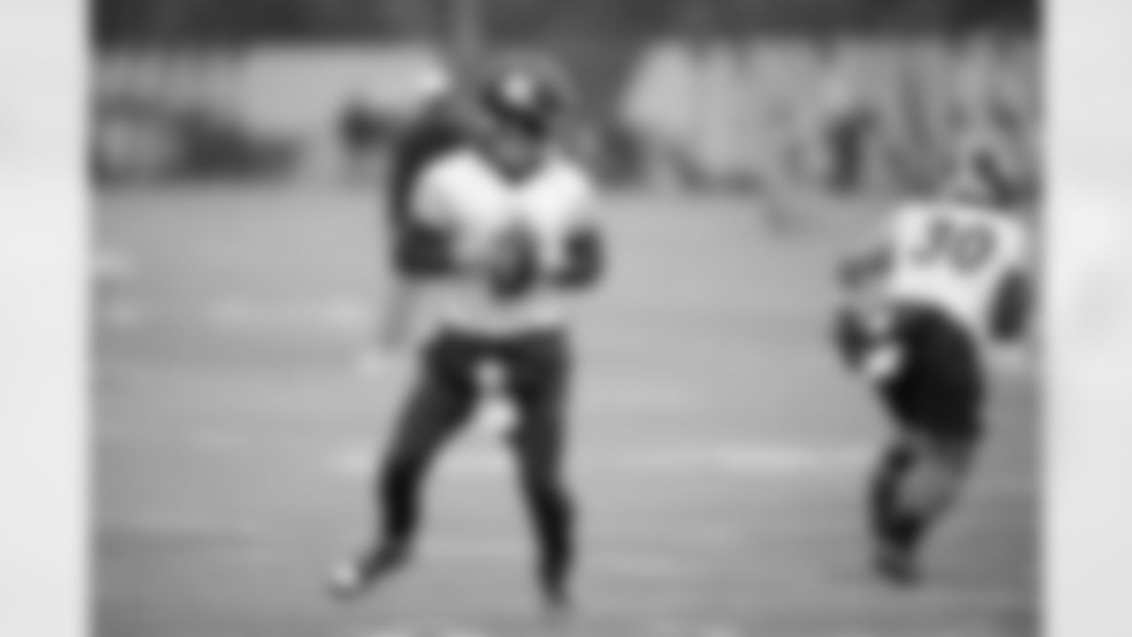 Pittsburgh Steelers quarterback Mason Rudolph (2) during practice at the UPMC Rooney Sports Complex preparing for a Week 13 matchup against the Buffalo Bills, Wednesday, Nov. 26, 2025 in Pittsburgh, PA. (Karl Roser / Pittsburgh Steelers)