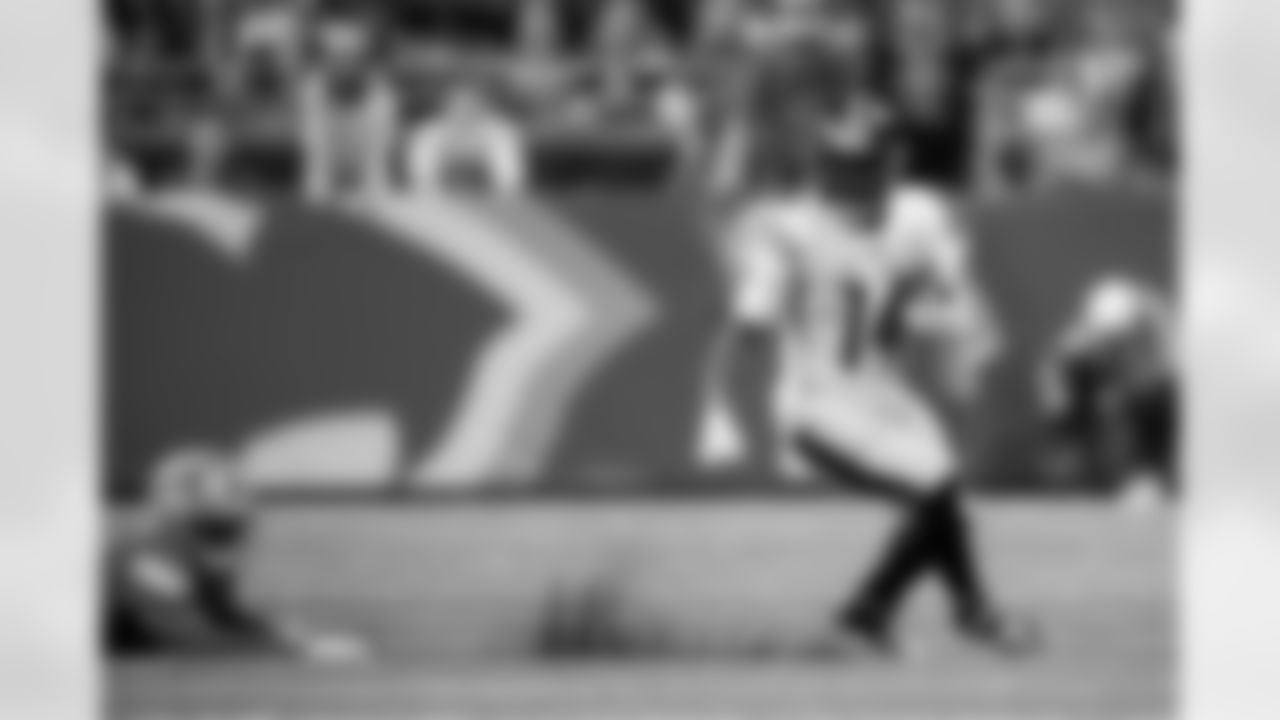 Pittsburgh Steelers running back Kenneth Gainwell (14) during a regular season game between the Pittsburgh Steelers and the Detroit Lions, Sunday, Dec. 21, 2025 in Detroit, MI. The Steelers defeated the Lions 29-24. (Karl Roser / Pittsburgh Steelers)