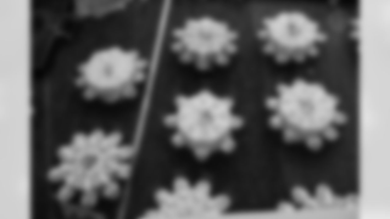 The Pittsburgh Steelers celebrated the 20th anniversary of Super Bowl XL during the Alumni Weekend Dinner at Acrisure Stadium benefitting the UPMC Sports Medicine Concussion Program, Saturday, Nov. 1, 2025 in Pittsburgh, PA. (Alysa Rubin / Pittsburgh Steelers)