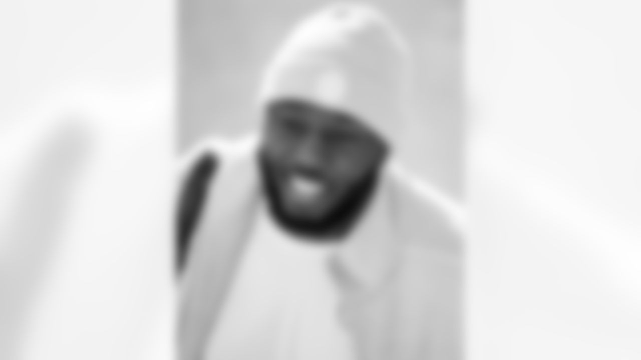 Pittsburgh Steelers defensive tackle Esezi Otomewo (93) travels to Chicago on Saturday, Nov. 22, 2025 for the Week 12 regular season matchup against the Chicago Bears. (Karl Roser / Pittsburgh Steelers)