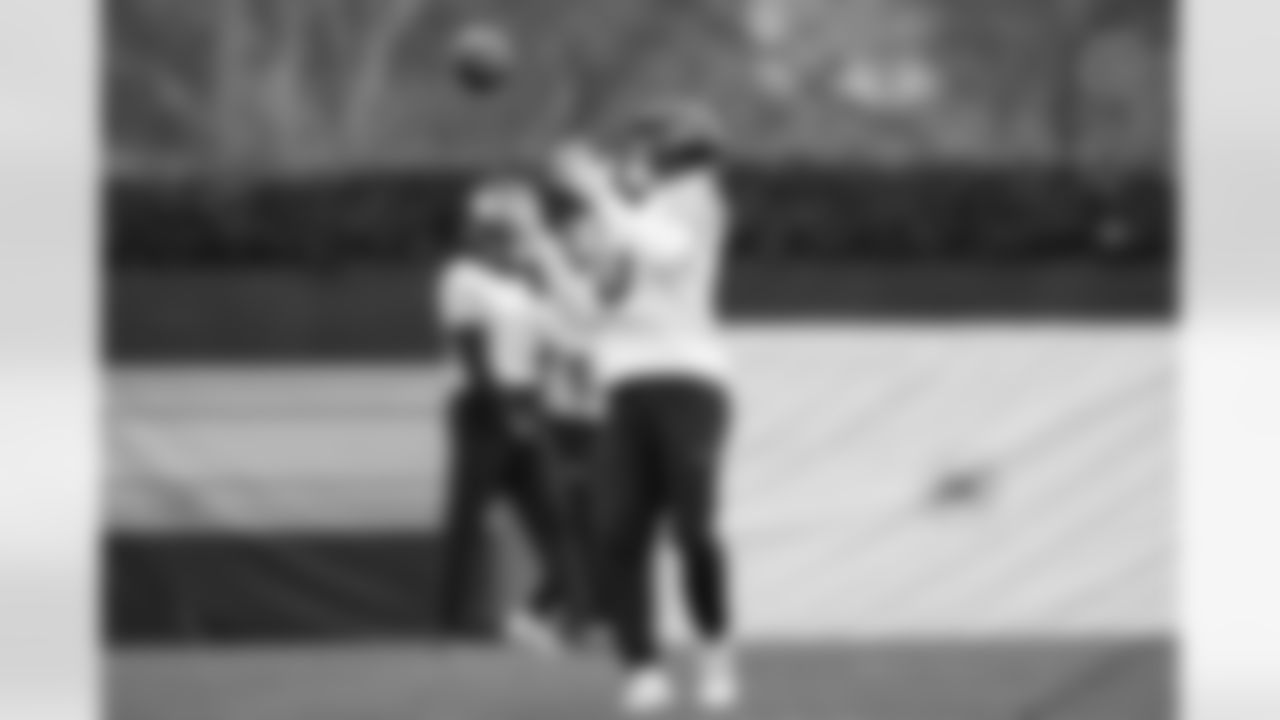 Pittsburgh Steelers wide receiver Roman Wilson (10) during practice at the UPMC Rooney Sports Complex preparing for a Week 11 matchup against the Cincinnati Bengals, Friday, Nov. 14, 2025 in Pittsburgh, PA. (Alysa Rubin / Pittsburgh Steelers)