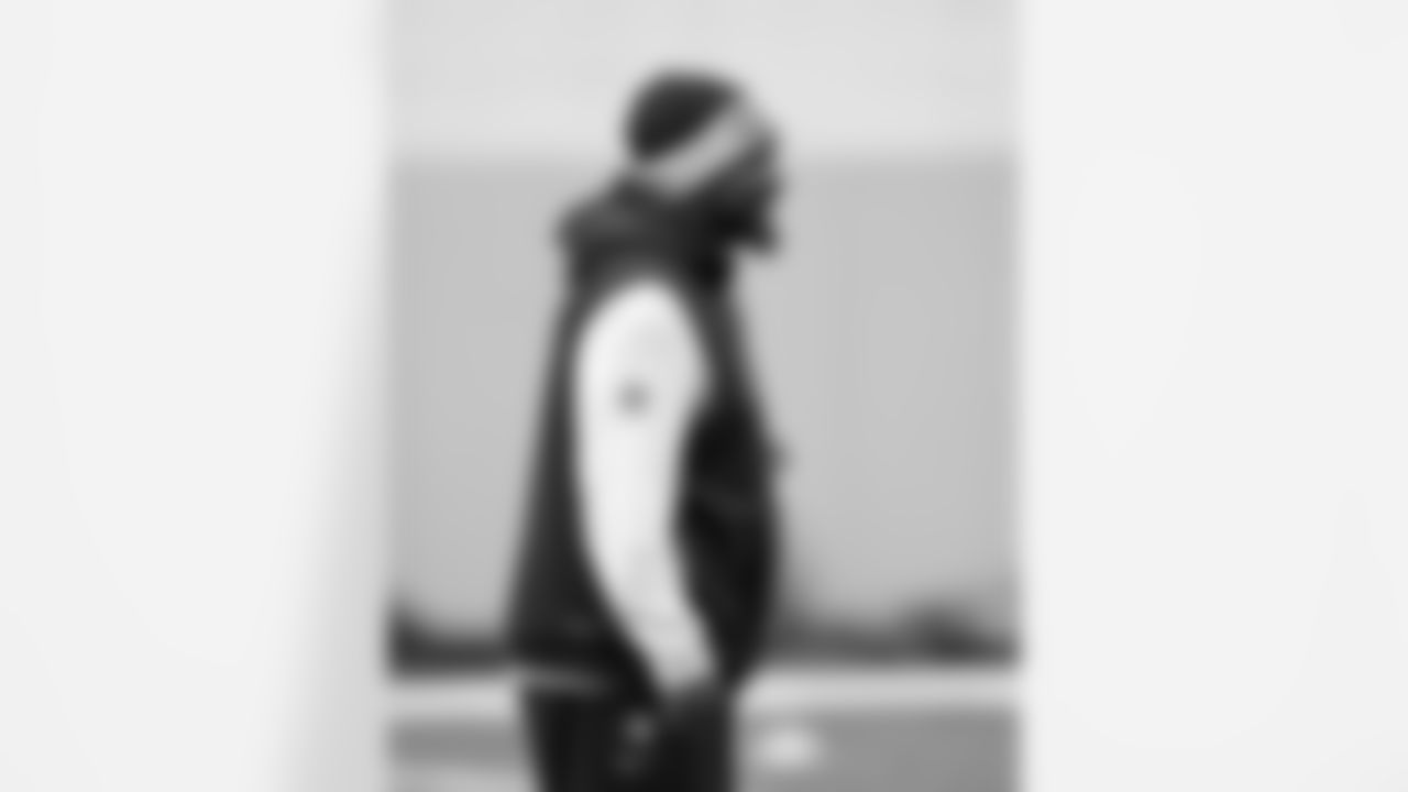 Pittsburgh Steelers head coach Mike Tomlin during practice at the UPMC Rooney Sports Complex preparing for a Week 15 matchup against the Miami Dolphins, Friday, Dec. 12, 2025 in Pittsburgh, PA. (Karl Roser / Pittsburgh Steelers)