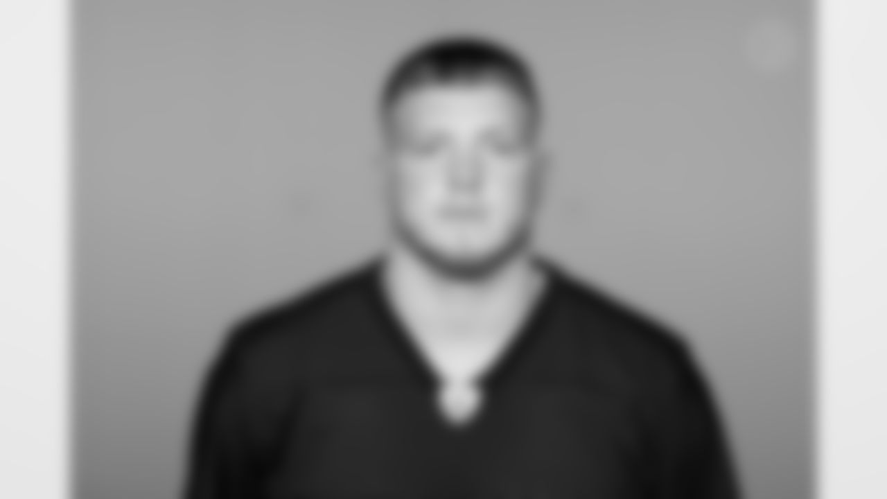 LB Jack Sawyer- No. 33