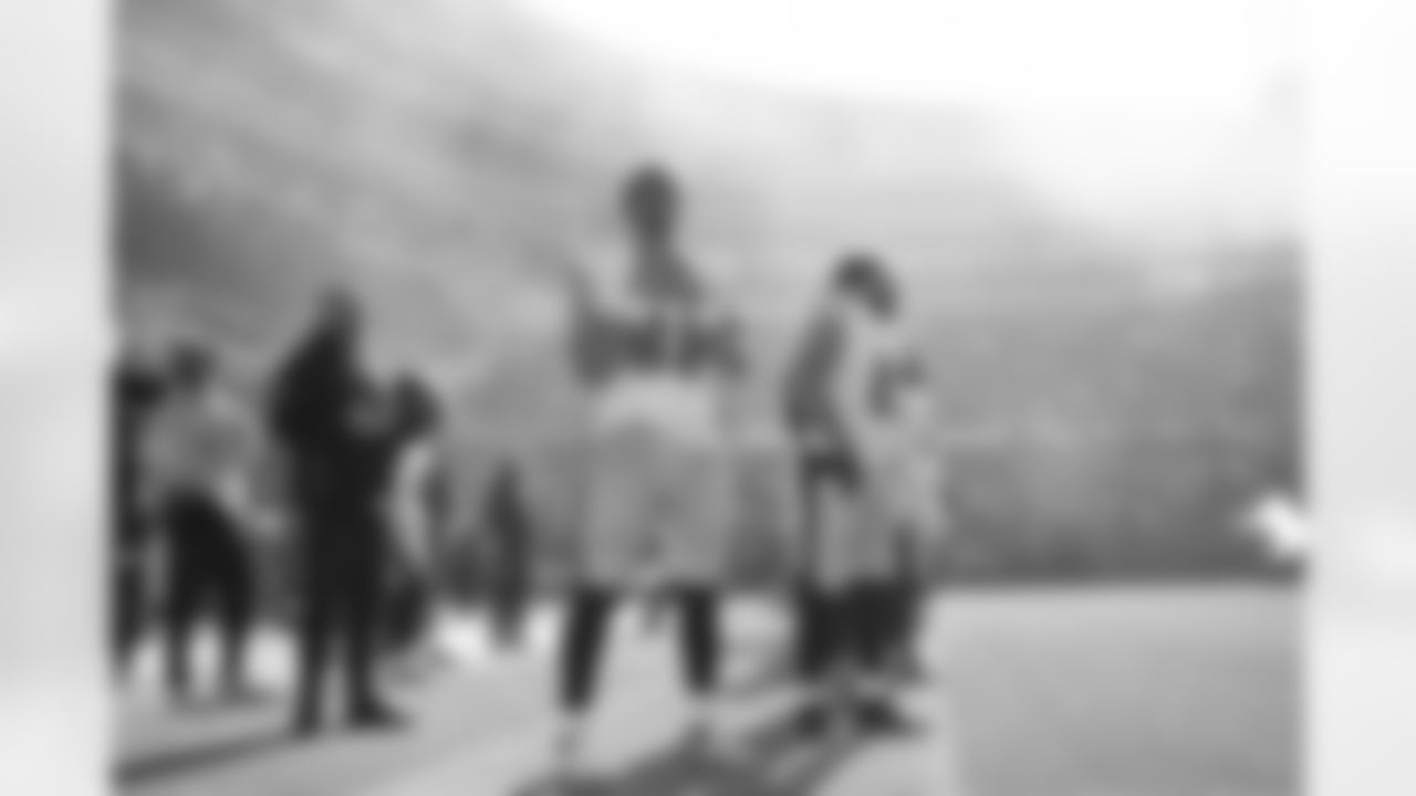 Pittsburgh Steelers tight end Pat Freiermuth (88) during a regular season game between the Pittsburgh Steelers and the Chicago Bears, Sunday, Nov. 23, 2025 in Chicago, IL. (Alysa Rubin / Pittsburgh Steelers)