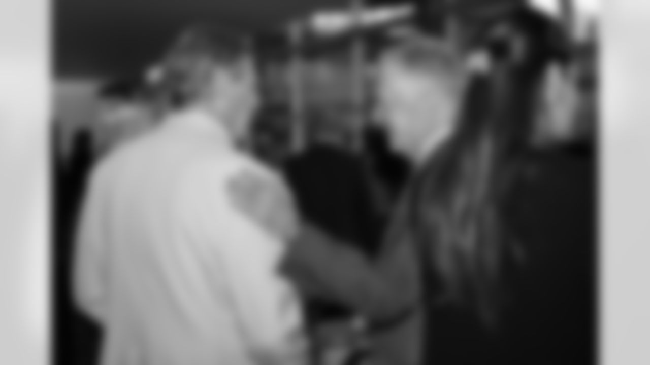 The Pittsburgh Steelers celebrated the 20th anniversary of Super Bowl XL during the Alumni Weekend Dinner at Acrisure Stadium benefitting the UPMC Sports Medicine Concussion Program, Saturday, Nov. 1, 2025 in Pittsburgh, PA. (Alysa Rubin / Pittsburgh Steelers)