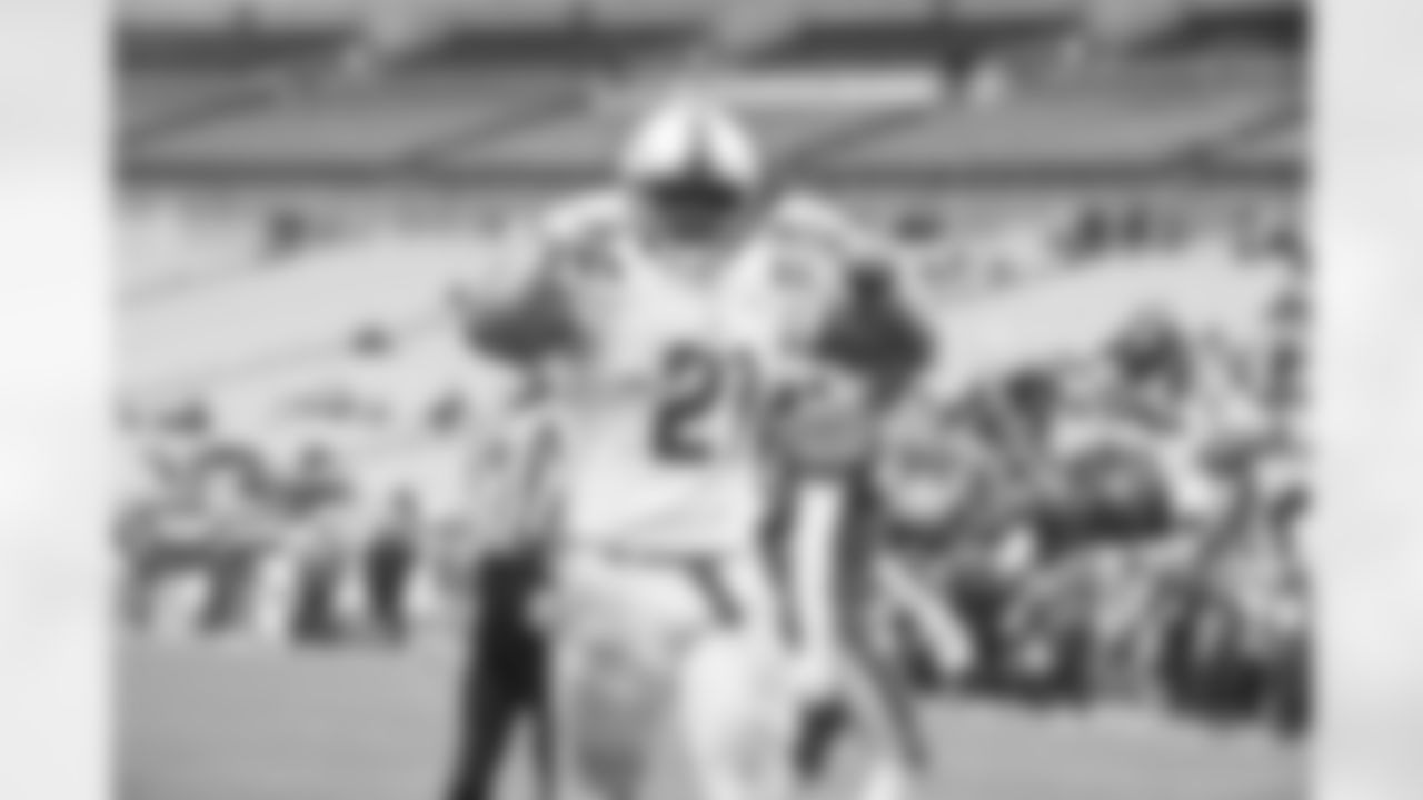 The Seton LaSalle Rebels and South Park Eagles play in the 2A WPIAL Football Championship at Acrisure Stadium Saturday, Nov. 23, 2024 in Pittsburgh, PA. (Arron Anastasia / Pittsburgh Steelers)
