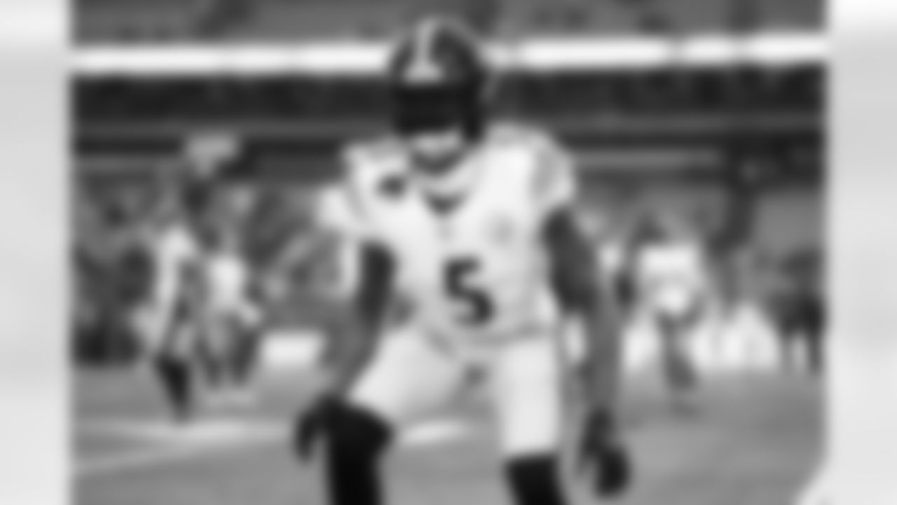 Pittsburgh Steelers cornerback Jalen Ramsey (5) during a regular season game between the Pittsburgh Steelers and the Cleveland Browns, Sunday, Dec. 28, 2025 in Cleveland, OH. (Jared Wickerham / Pittsburgh Steelers)