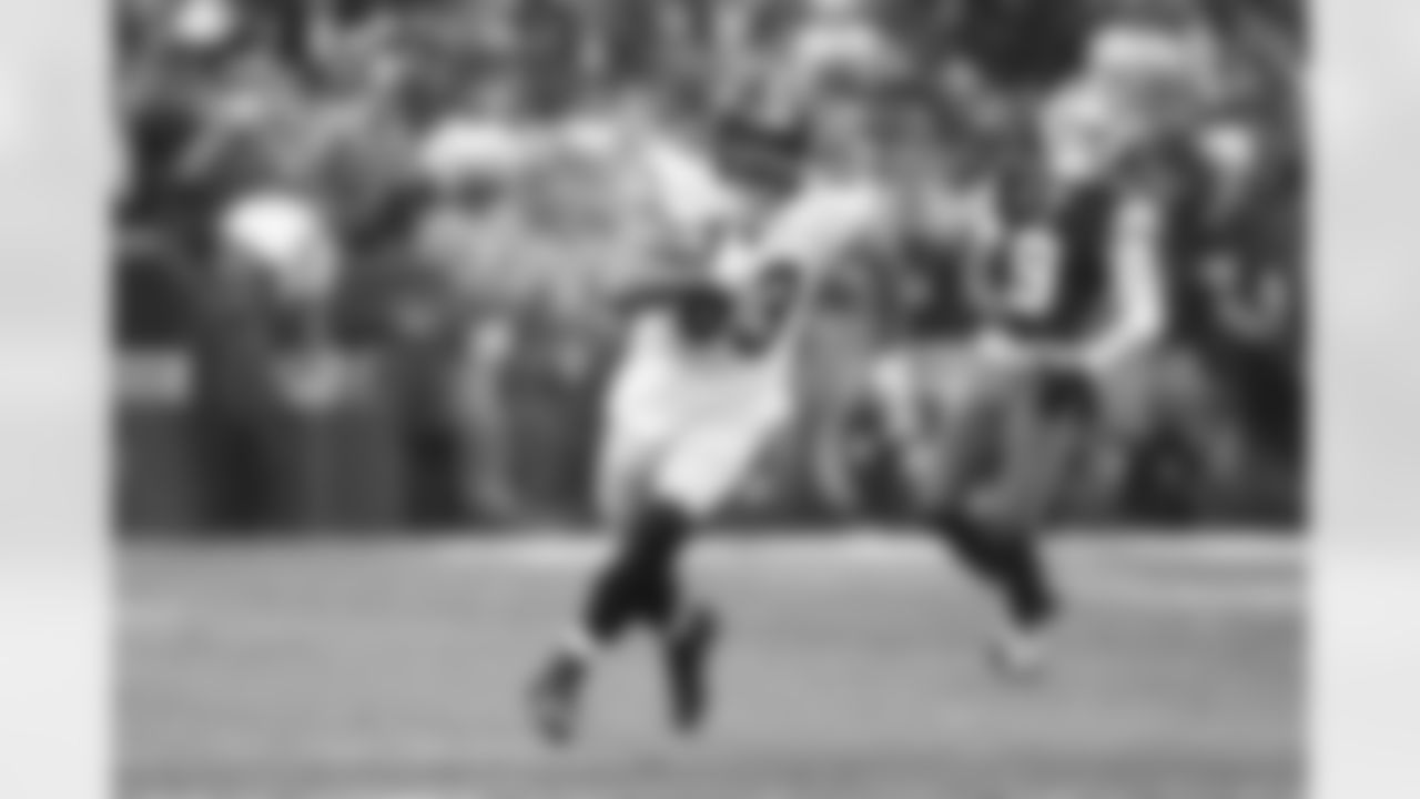 Pittsburgh Steelers tight end/fullback Connor Heyward (83) during a regular season game between the Pittsburgh Steelers and the Cleveland Browns, Sunday, Dec. 28, 2025 in Cleveland, OH. (Jared Wickerham / Pittsburgh Steelers)