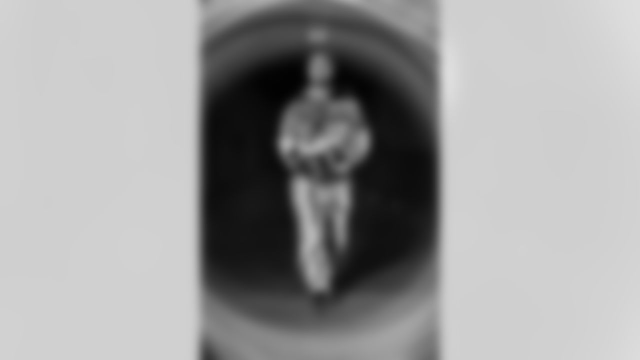 Pittsburgh Steelers linebacker Nick Herbig (51) during a regular season game between the Pittsburgh Steelers and the Indianapolis Colts, Sunday, Nov. 2, 2025 in Pittsburgh, PA. (Alysa Rubin / Pittsburgh Steelers)