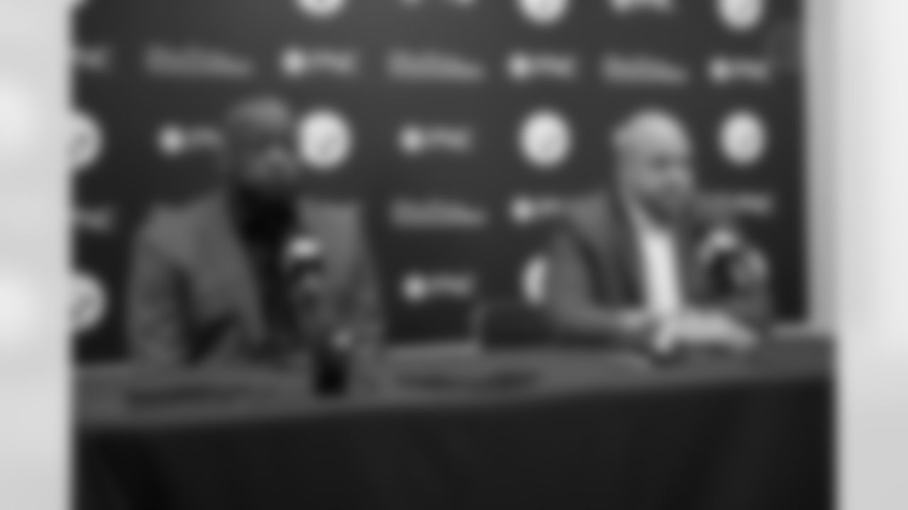 Pittsburgh Steelers head coach Mike Tomlin and Pittsburgh Steelers general manager Omar Khan speak at a press conference following the first-round selection during the NFL Draft at the UPMC Rooney Sports Complex on Thursday, April 24, 2025 in Pittsburgh, PA. (Karl Roser / Pittsburgh Steelers)