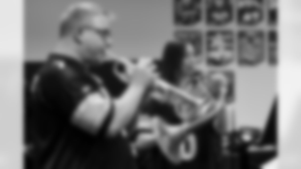 The Pittsburgh Symphony performs holiday music for the Steelers at the UPMC Rooney Sports Complex Thursday, Dec. 18, 2025 in Pittsburgh, PA. (Alysa Rubin / Pittsburgh Steelers)