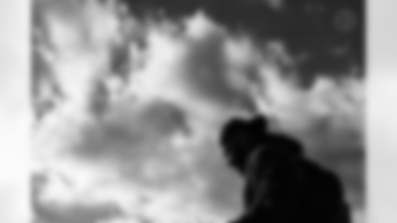 Pittsburgh Steelers linebacker Patrick Queen (6) travels to Chicago on Saturday, Nov. 22, 2025 for the Week 12 regular season matchup against the Chicago Bears. (Alysa Rubin / Pittsburgh Steelers)