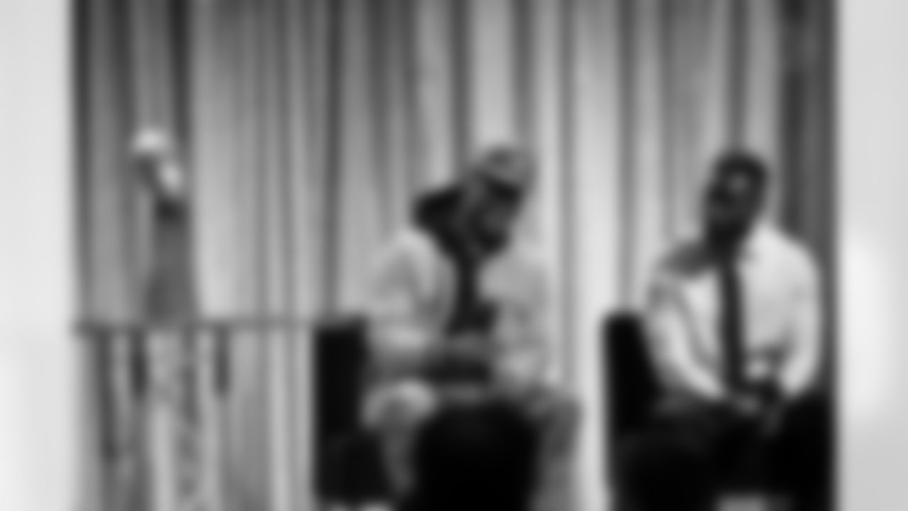 The Pittsburgh Steelers celebrated the 20th anniversary of Super Bowl XL during the Alumni Weekend Dinner at Acrisure Stadium benefitting the UPMC Sports Medicine Concussion Program, Saturday, Nov. 1, 2025 in Pittsburgh, PA. (Alysa Rubin / Pittsburgh Steelers)