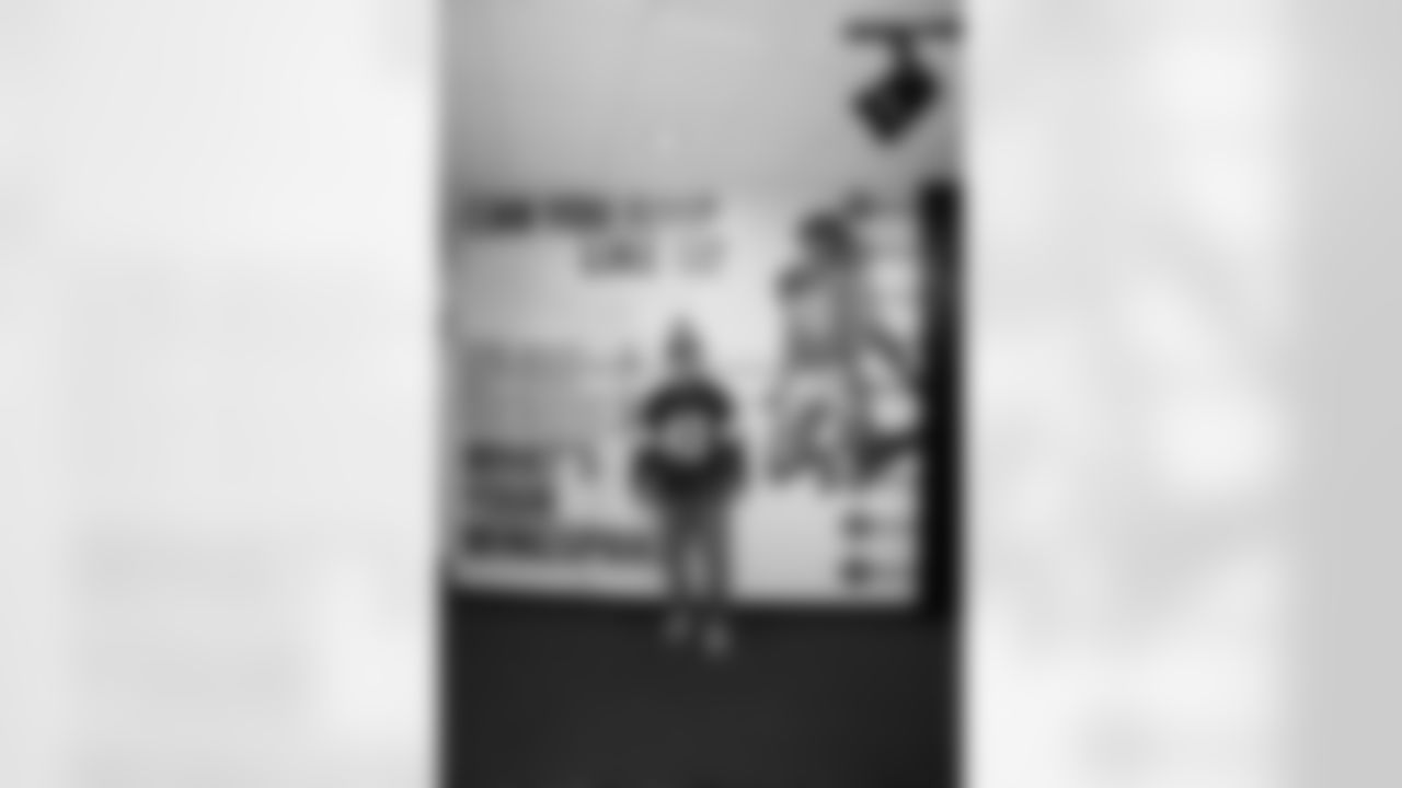 The Steelers welcomed fans from Mexico and Spain for an appreciation party prior to Monday night's game on Sunday, Dec. 14, 2025 in Pittsburgh, PA. (Emilee Fails / Pittsburgh Steelers)