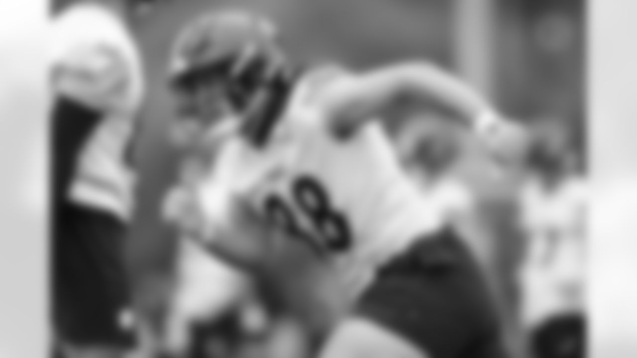 Pittsburgh Steelers tight end Pat Freiermuth (88) participates in the Organized Team Activities (OTAs), Tuesday May 27, 2025 at the UPMC Rooney Sports Complex. (Alysa Rubin / Pittsburgh Steelers)